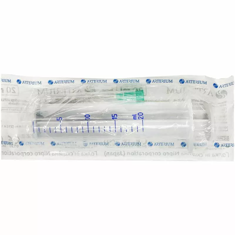 *Шприц 2-х комп. с 1-й иглой 21G (0,8x38мм) 20мл №1 Arterium