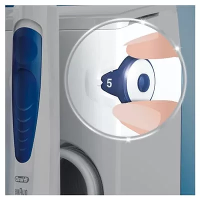 *Зубной центр ORAL-B Professional Care OC20