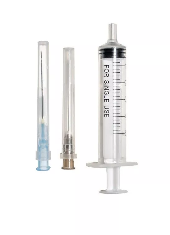 *Шприц 3-х комп. с 2-мя иглами 22G (0,7х38мм) и 23G (0,6х32мм) 5мл №1 MedPlast