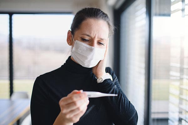 Как отличить коронавирус от простуды и гриппа