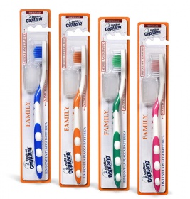 *Зубна щітка Сімейна (середня) Pasta del Capitano