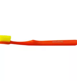 *Betadent зубна щітка Medium