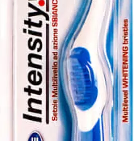 *Зубна щітка з інтенсивним відбілюванням Piave Dental Care 4821