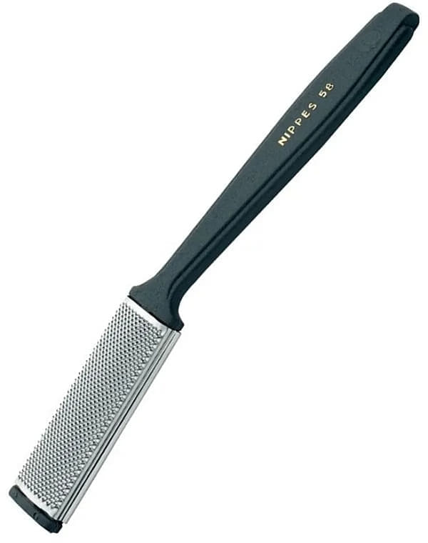 *Терка д/ступень з пластик.ручкою нікелева Nippes 58Е