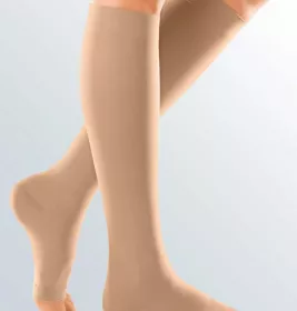 *Гольфи мед. 2 клас компресії короткі відкриті р M (беж) PT0405