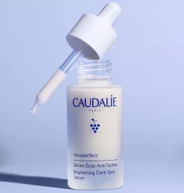 Сыворотка Caudalie Vinoperfect 432 сияющая для цветокоррекции лица 30мл