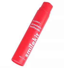 Зубна паста SmileKit Fluoride+ з фторидом та смаком полуниці 60г