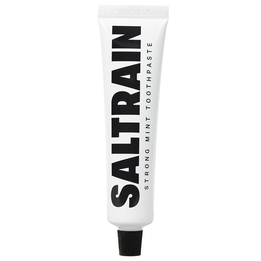 Зубная паста Saltrain черная с серой солью 100мл