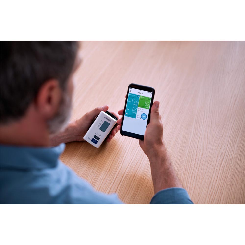 Тонометр Omron Nightview (НЕМ-9601T-E3) автоматический на запястье