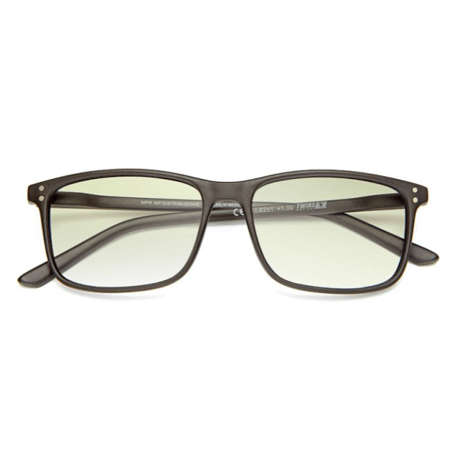 *Окуляри+2,00  гот 0015 пласт з футл