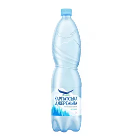 *Вода Карпатська джерельна негазированная  1,5 л