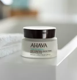 *Крем Ahava для обличчя зволожуючий, що омолоджує, вирівнює тон SPF20 50мл