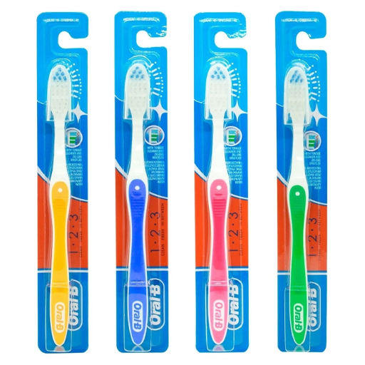 *Зубна щітка  ORAL-B 1 2 3 Чистота Свіжість Навіть між зубів 40 cередня 1шт
