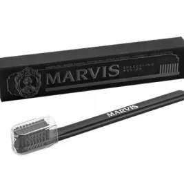 Зубная щетка Marvis средней жесткости