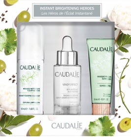Набір Caudalie 2638 Vinoperfect Serum Set(Vinoperfect сяюча сироватка для корекції кольору обличчя 30мл+Пінка для зняття макіяжу 50мл+Гликолієва маска пілінг15мл)