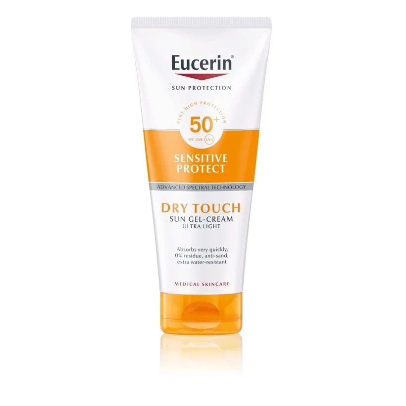 Крем-гель Eucerin 83555 Оил Контрол Солнцезащитный ультралегк. с мат. эфф. SPF50+ 200мл Крем-гель Eucerin 83555 Оил Контрол Солнцезащитный ультралегк. с мат. эфф. SPF50+ 200мл